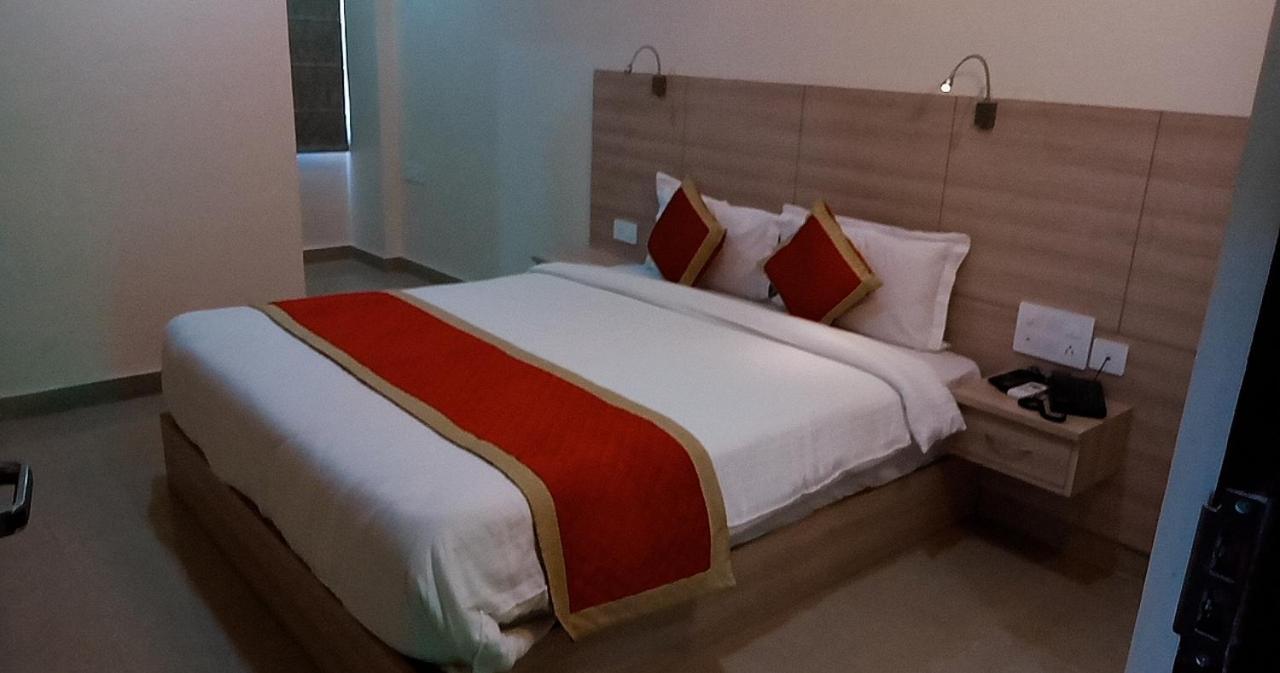Hotel Royal Amer Jaipur Ngoại thất bức ảnh